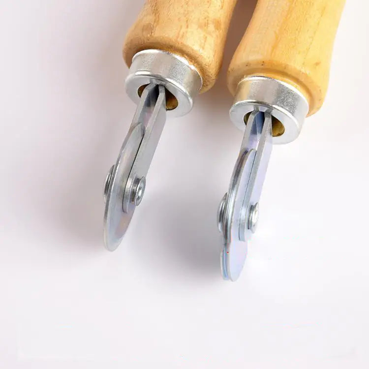 Screen Replacement Tool with Handle and Roller