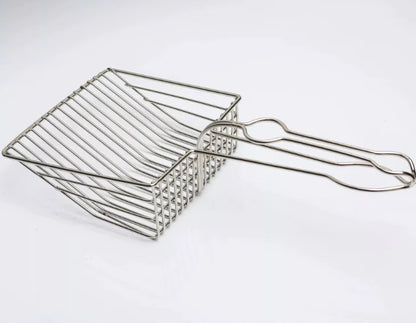 Metal Cat Litter Scoop with Cleaning Tool and Design