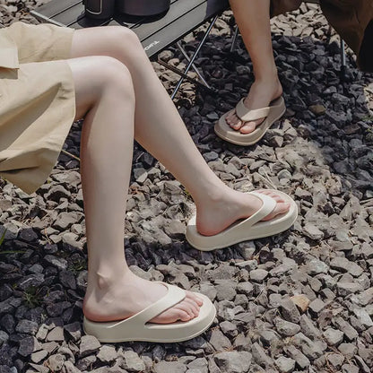 Thick Soled Couple Sandals - Simple and Fashionable