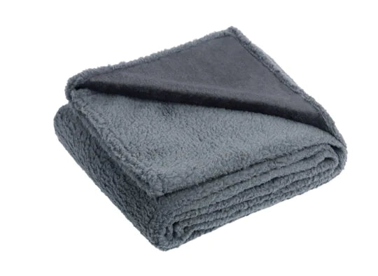 Thick Waterproof Flannel Pet Blanket for Dogs and Cats