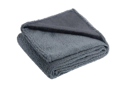 Thick Waterproof Flannel Pet Blanket for Dogs and Cats